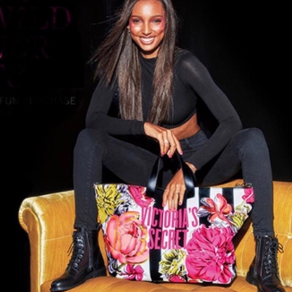 🌟Victoria Secret Tote Bag🌟NWT